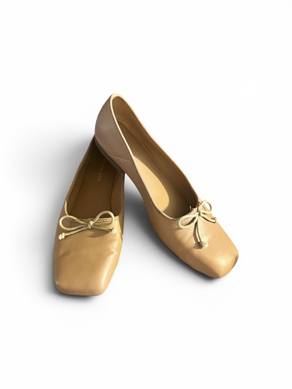 Madden Girl Vinyard Square-Toe Ballet Flats in Tan- Size 10